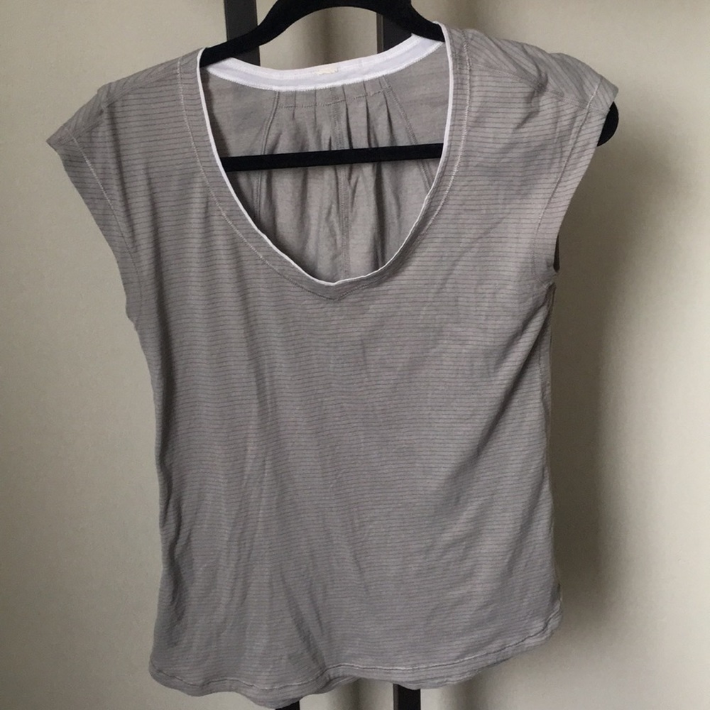 Lulu lemon workout tee